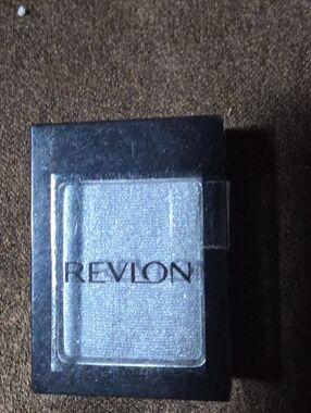 Revlon Silver Shimmer Single Eyeshadow
